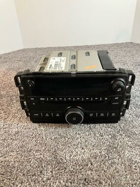 2007-2014 Delphi 20934593 Chevy GMC Stereo Radio CD AUX AM FM MP3